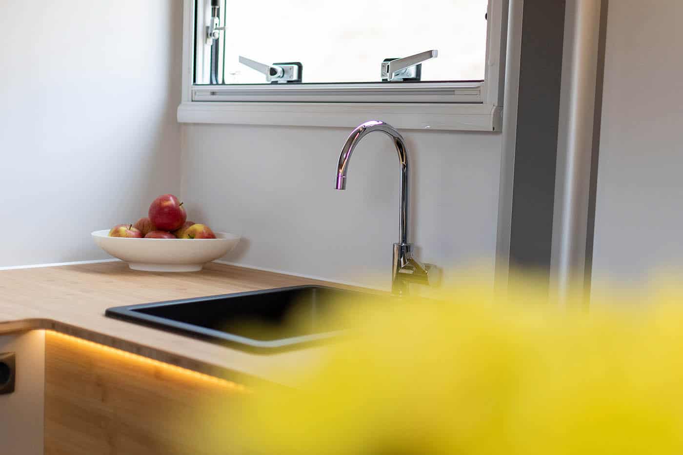 Küche Fenster und Spüle